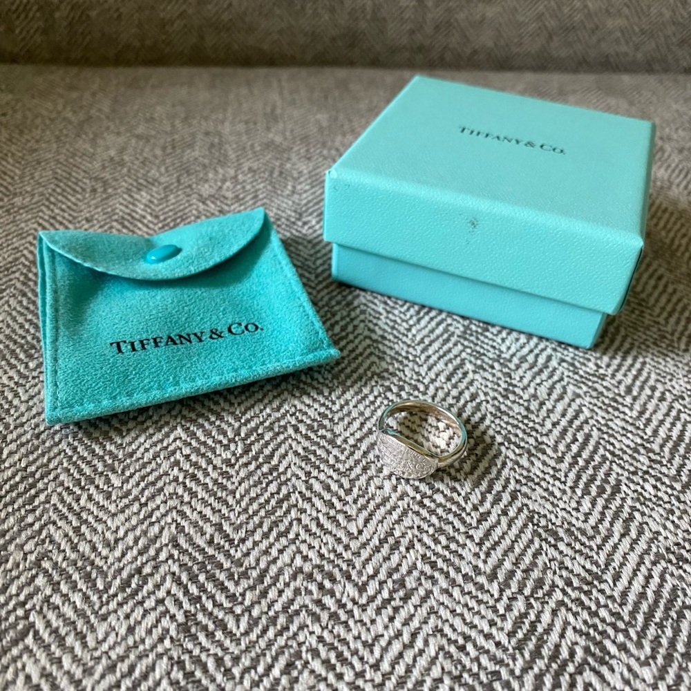 Return to Tiffany ring